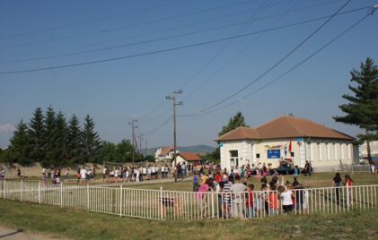 Kinderfest im Kosovo.